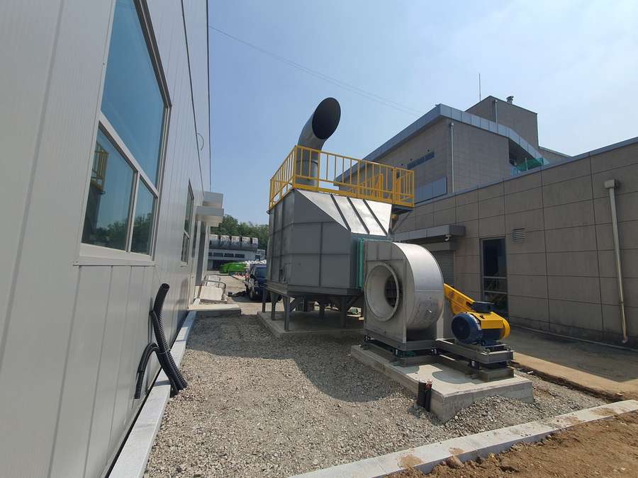 A/C TOWER 흡착탑과 송풍·덕트 설비